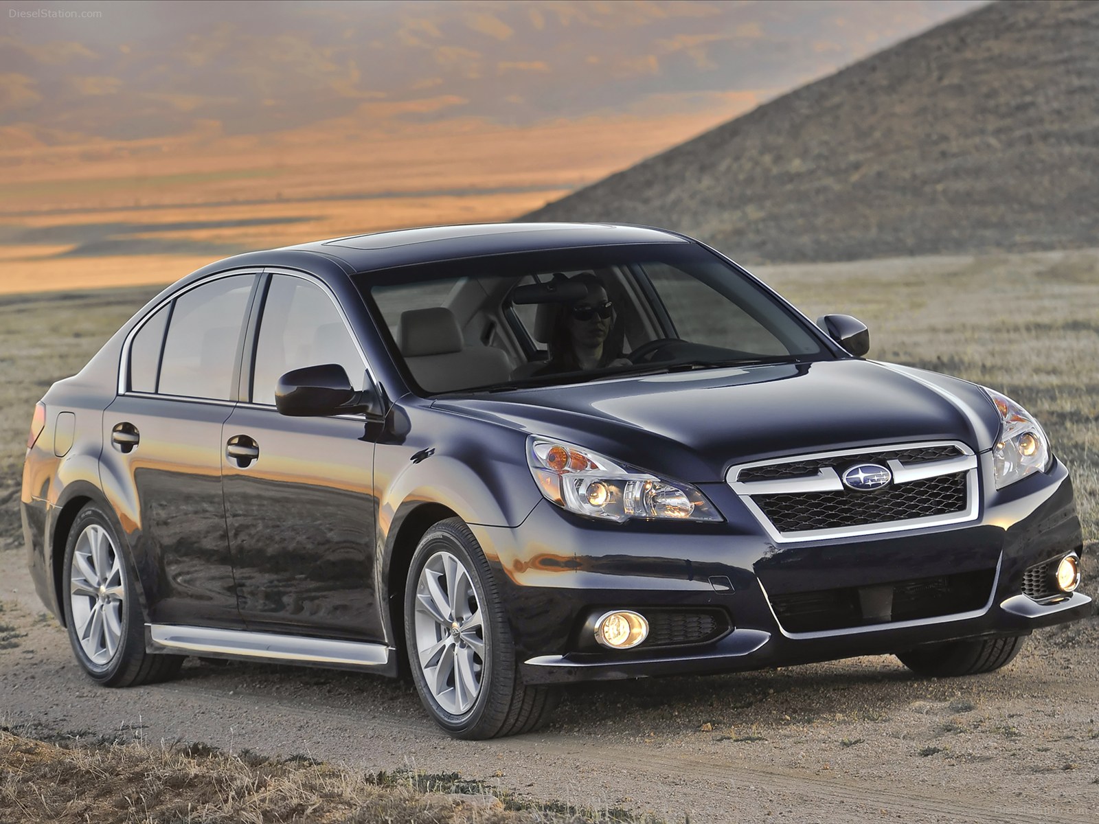 Subaru Legacy 2013
