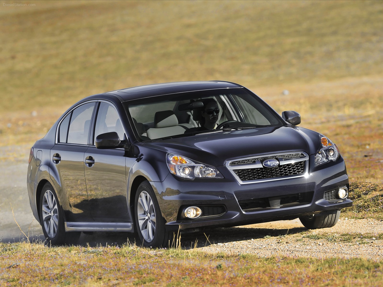 Subaru Legacy 2013