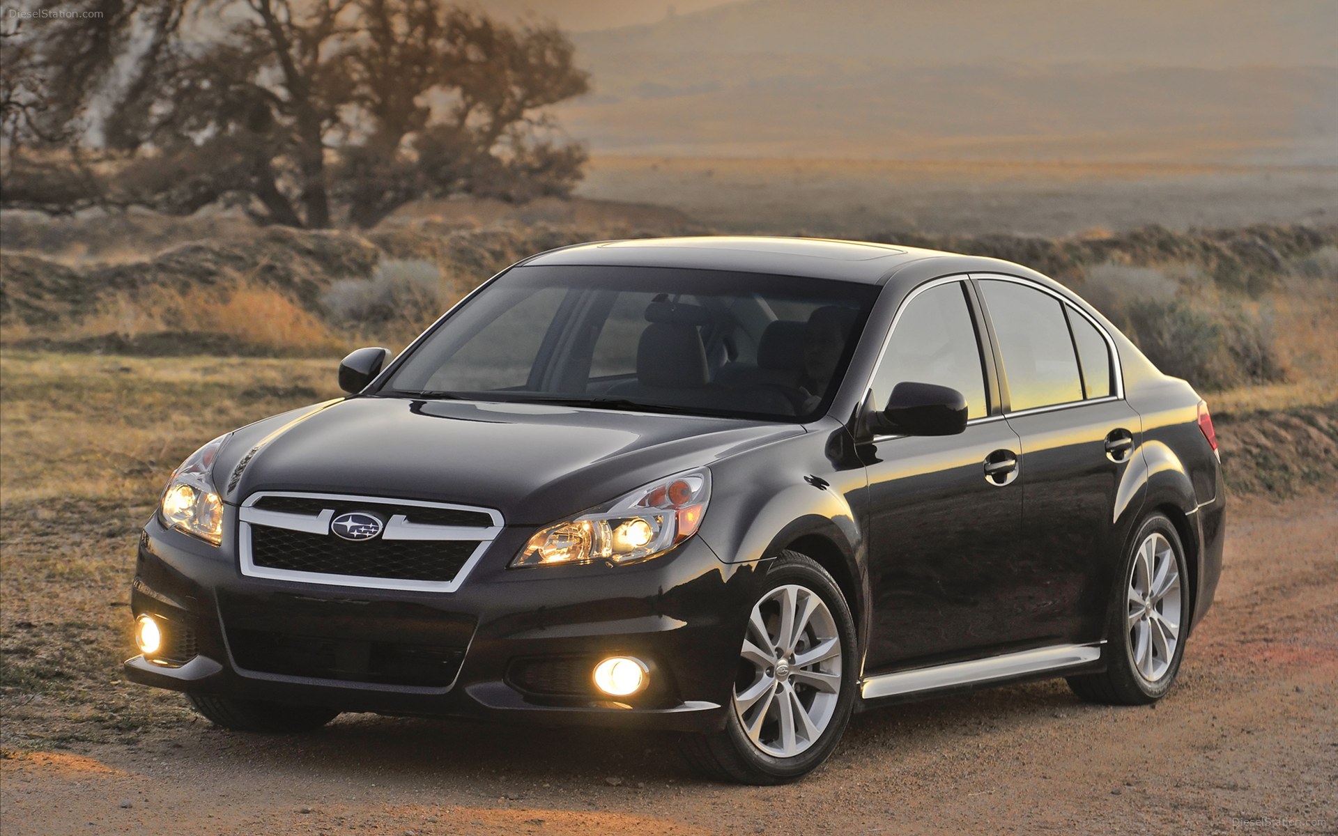 Subaru Legacy 2013