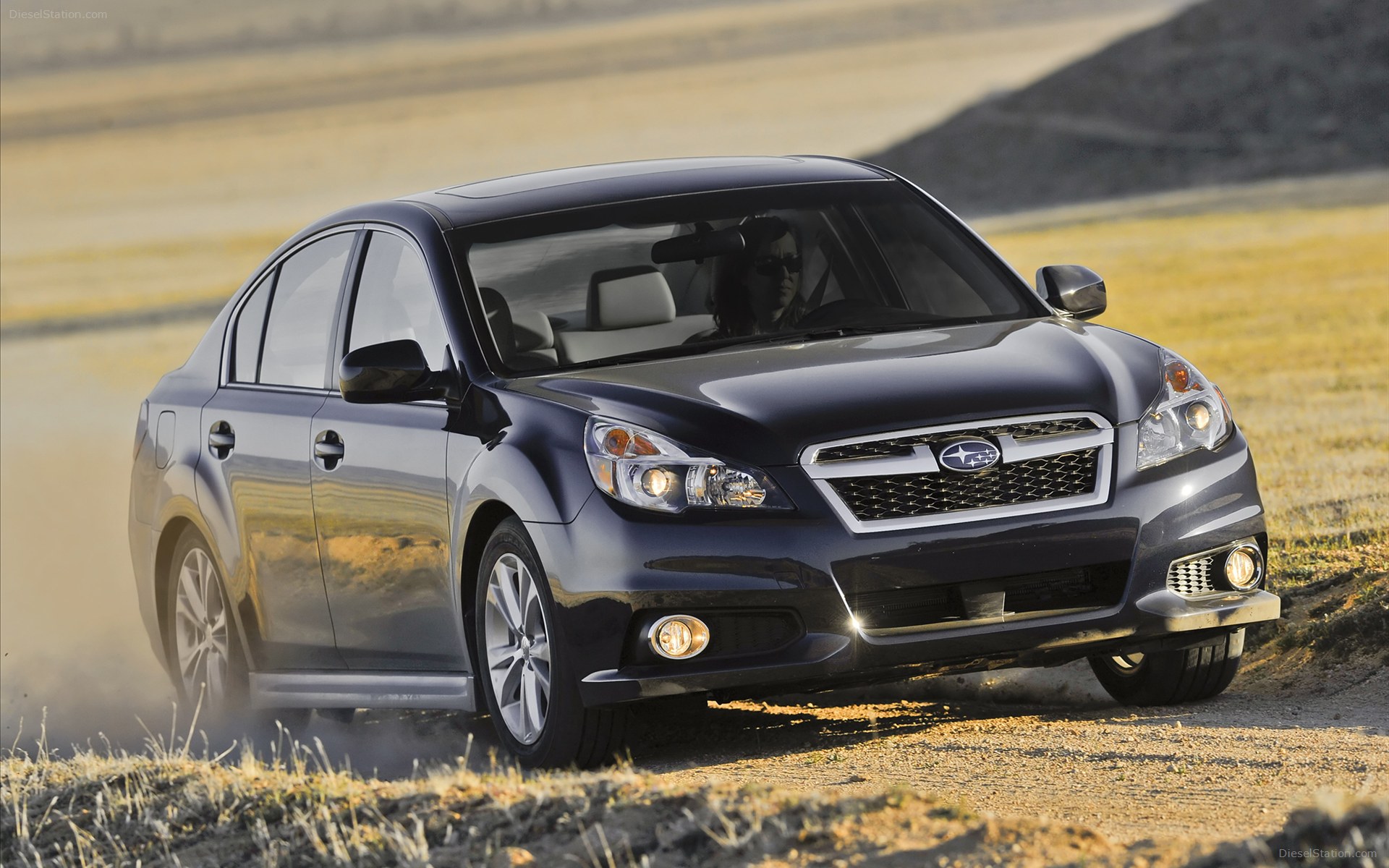 Subaru Legacy 2013