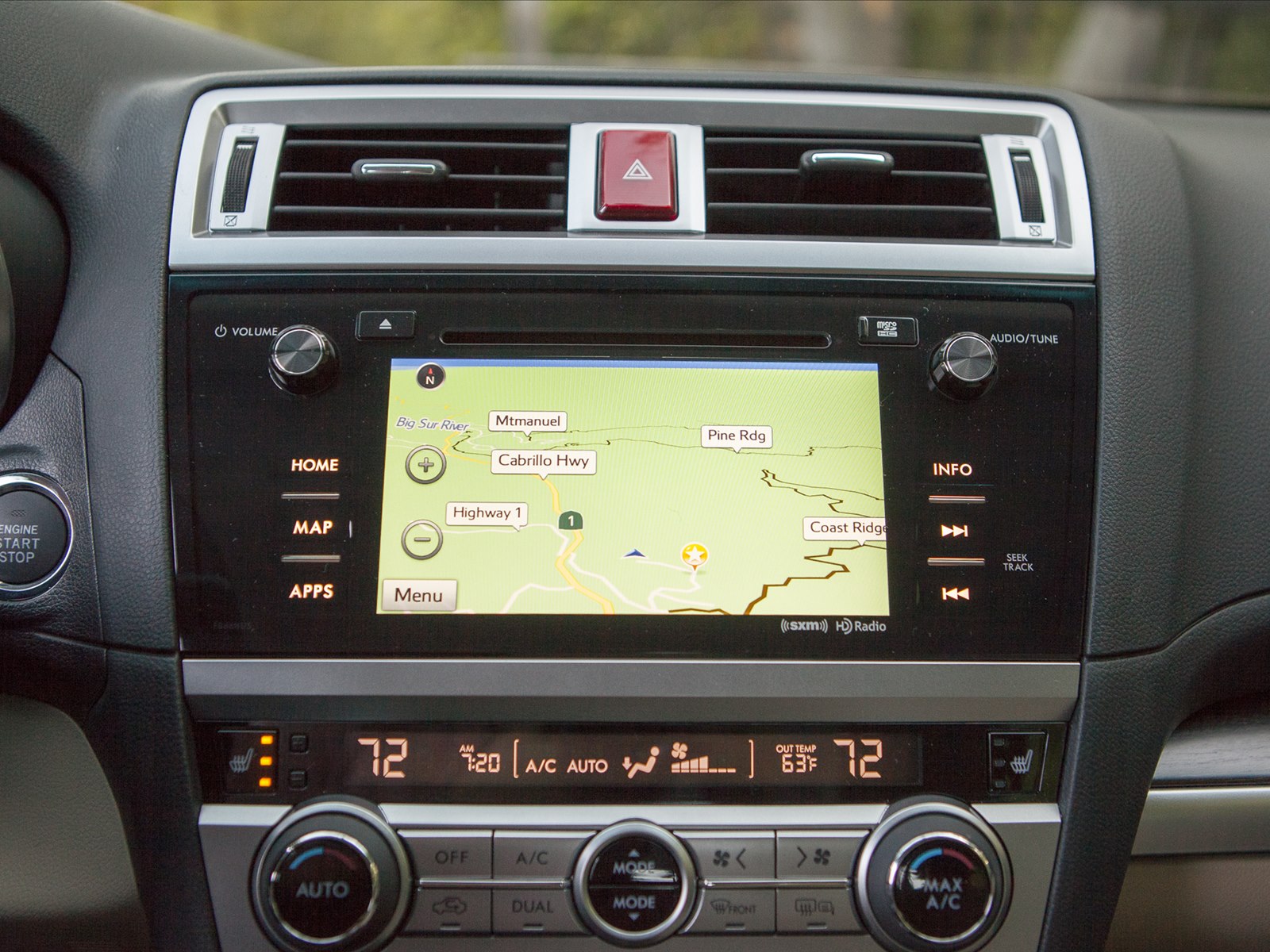Subaru Legacy 2015