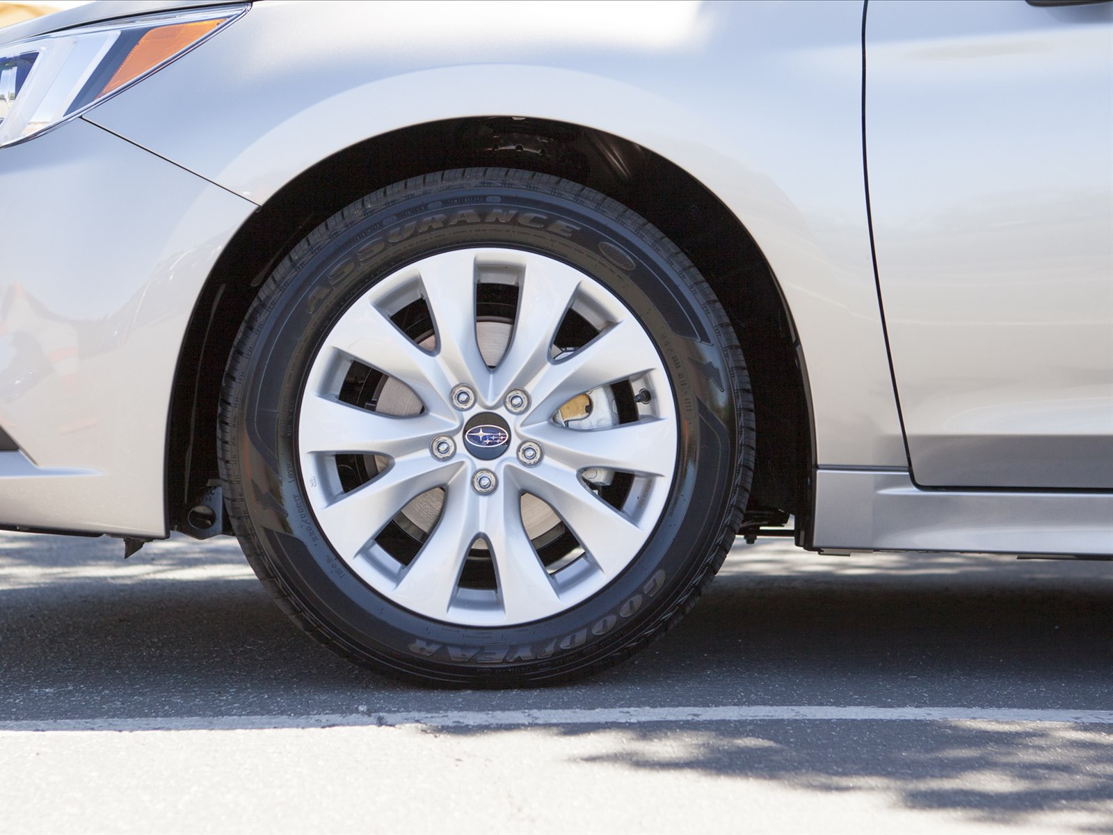 Subaru Legacy 2015