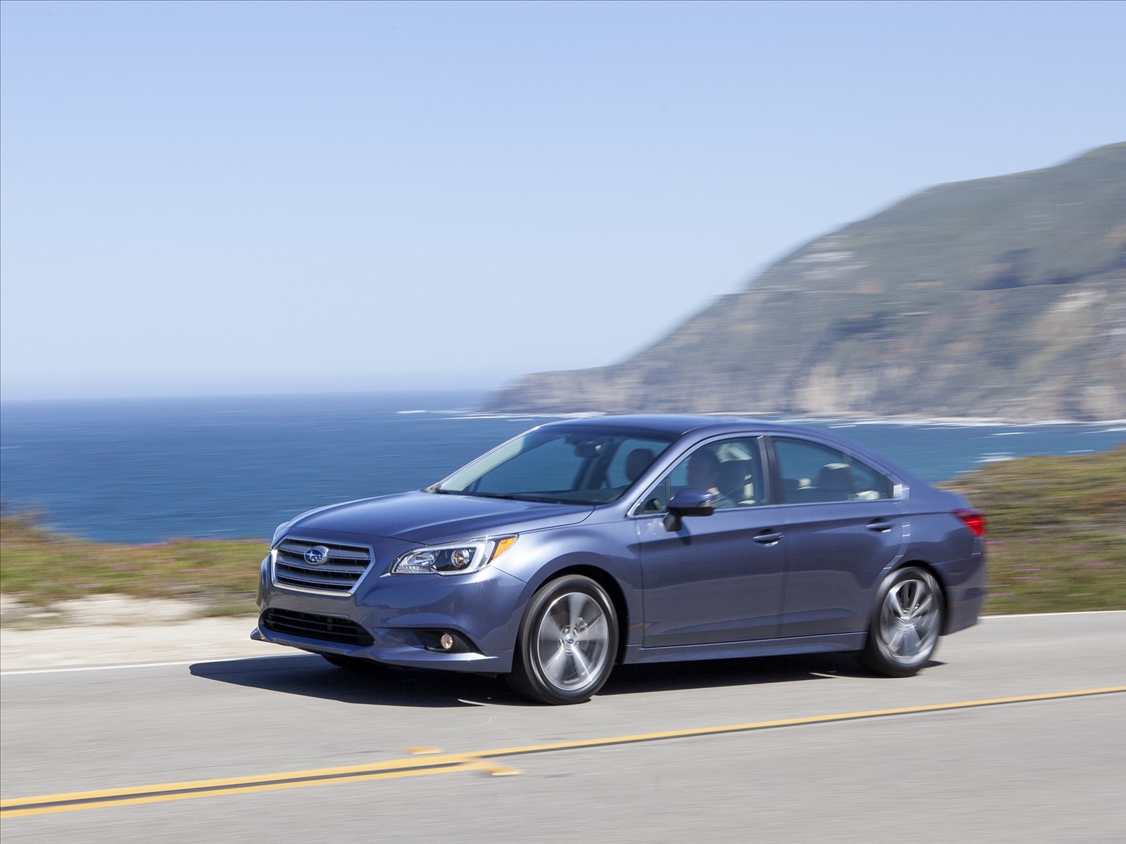 Subaru Legacy 2015