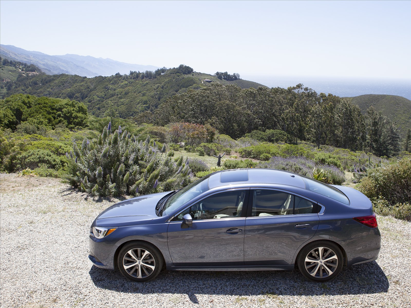 Subaru Legacy 2015