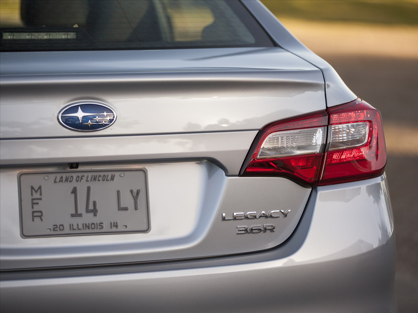 Subaru Legacy 2015