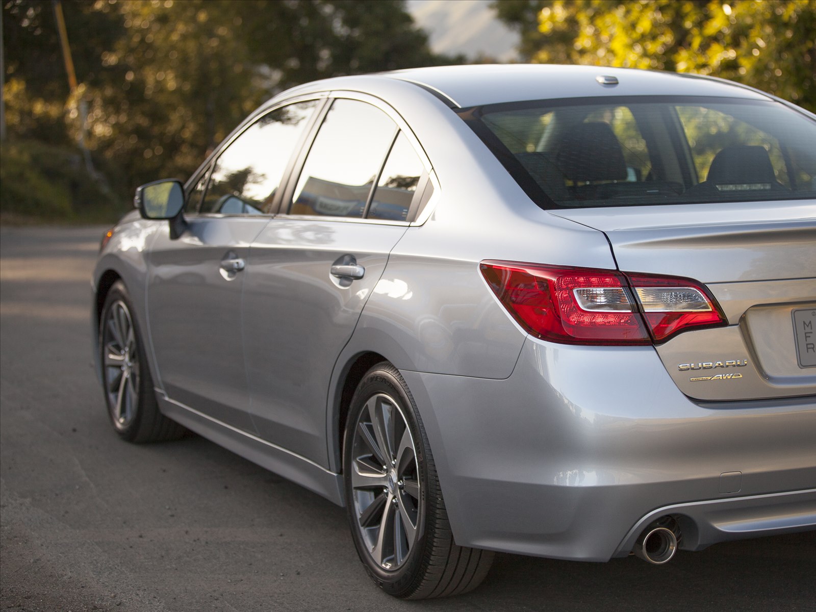 Subaru Legacy 2015