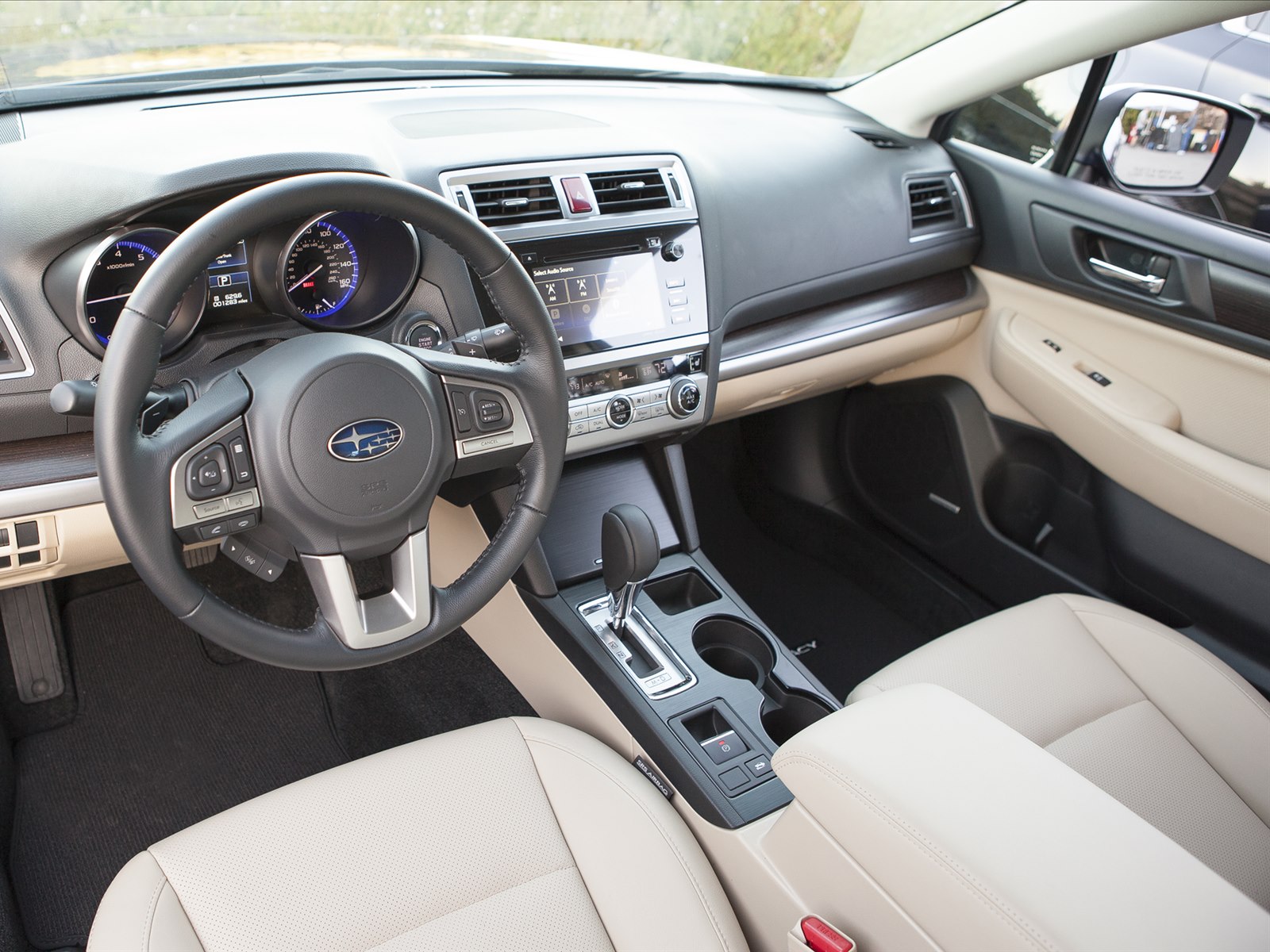 Subaru Legacy 2015