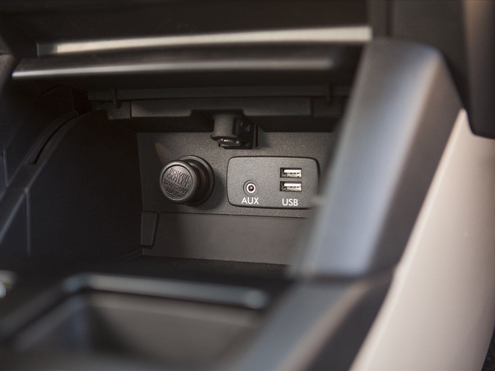 Subaru Legacy 2015