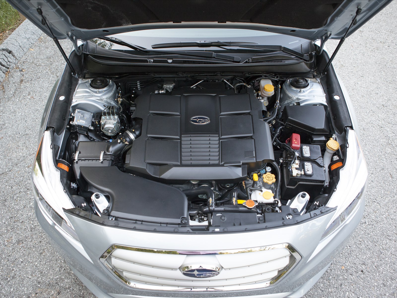 Subaru Legacy 2015