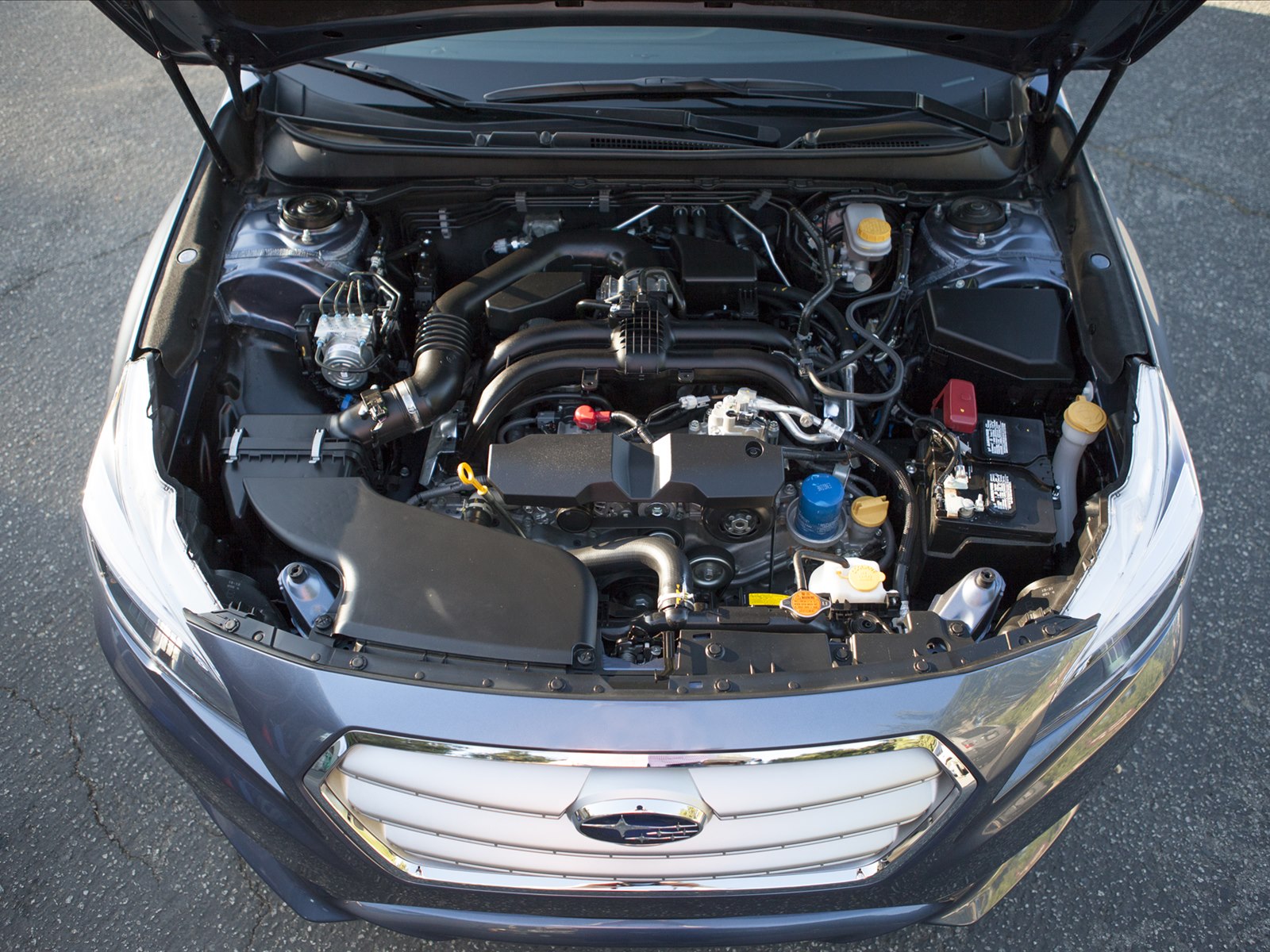 Subaru Legacy 2015
