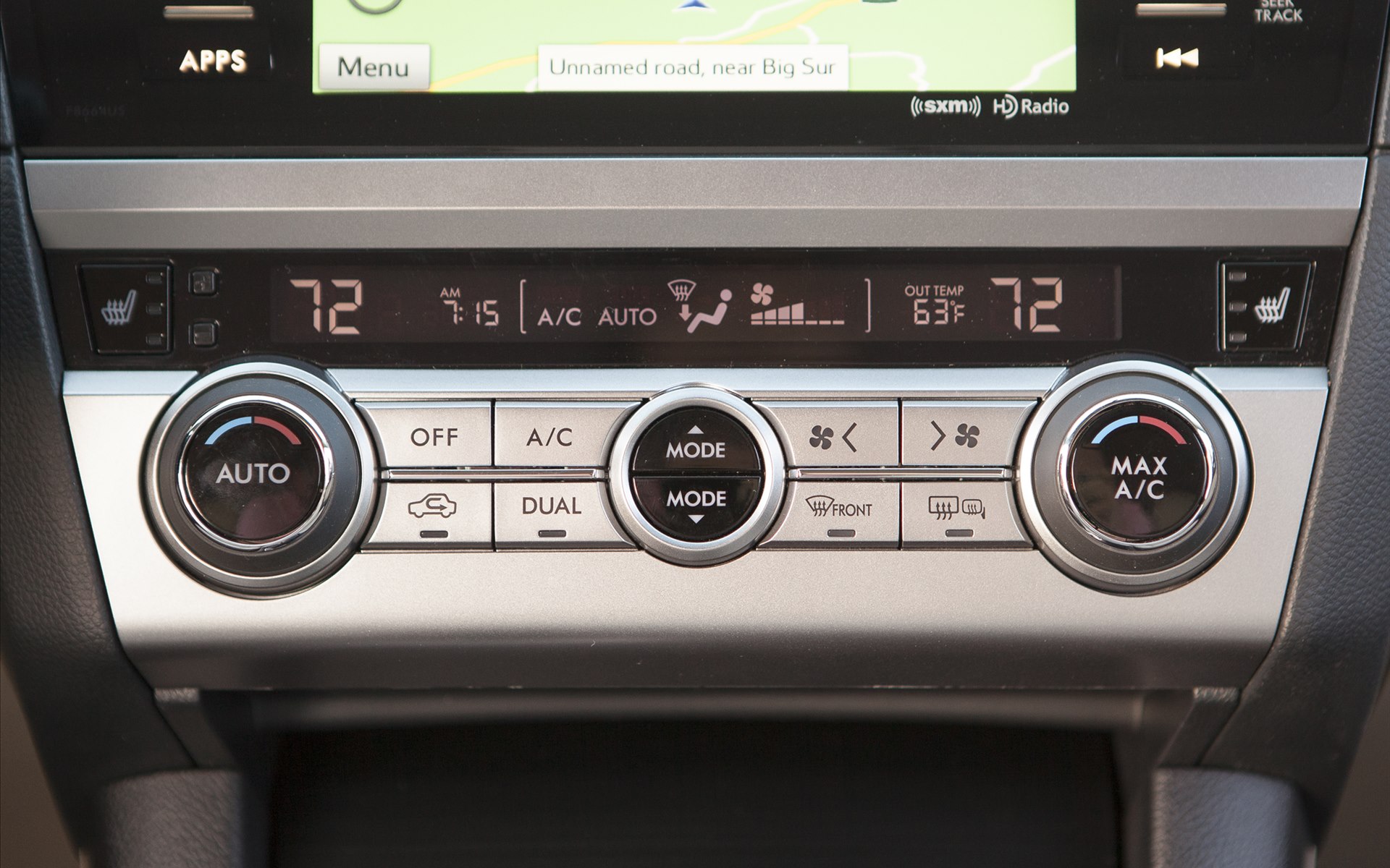Subaru Legacy 2015