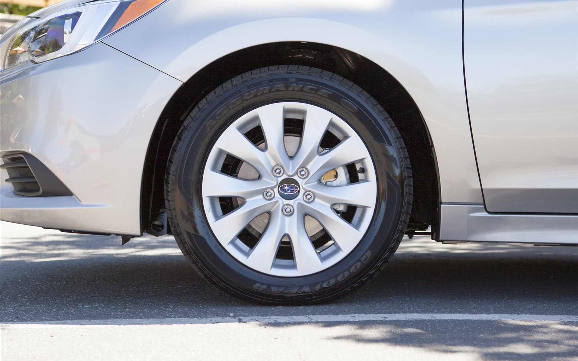 Subaru Legacy 2015