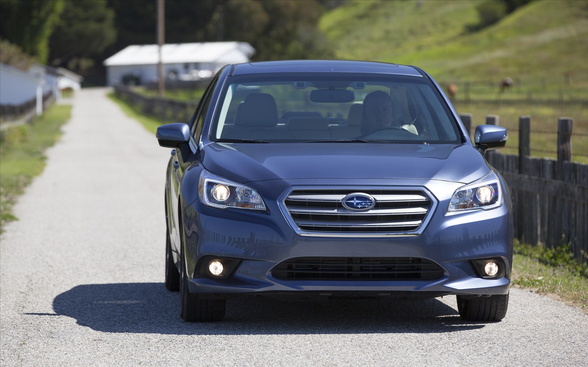 Subaru Legacy 2015