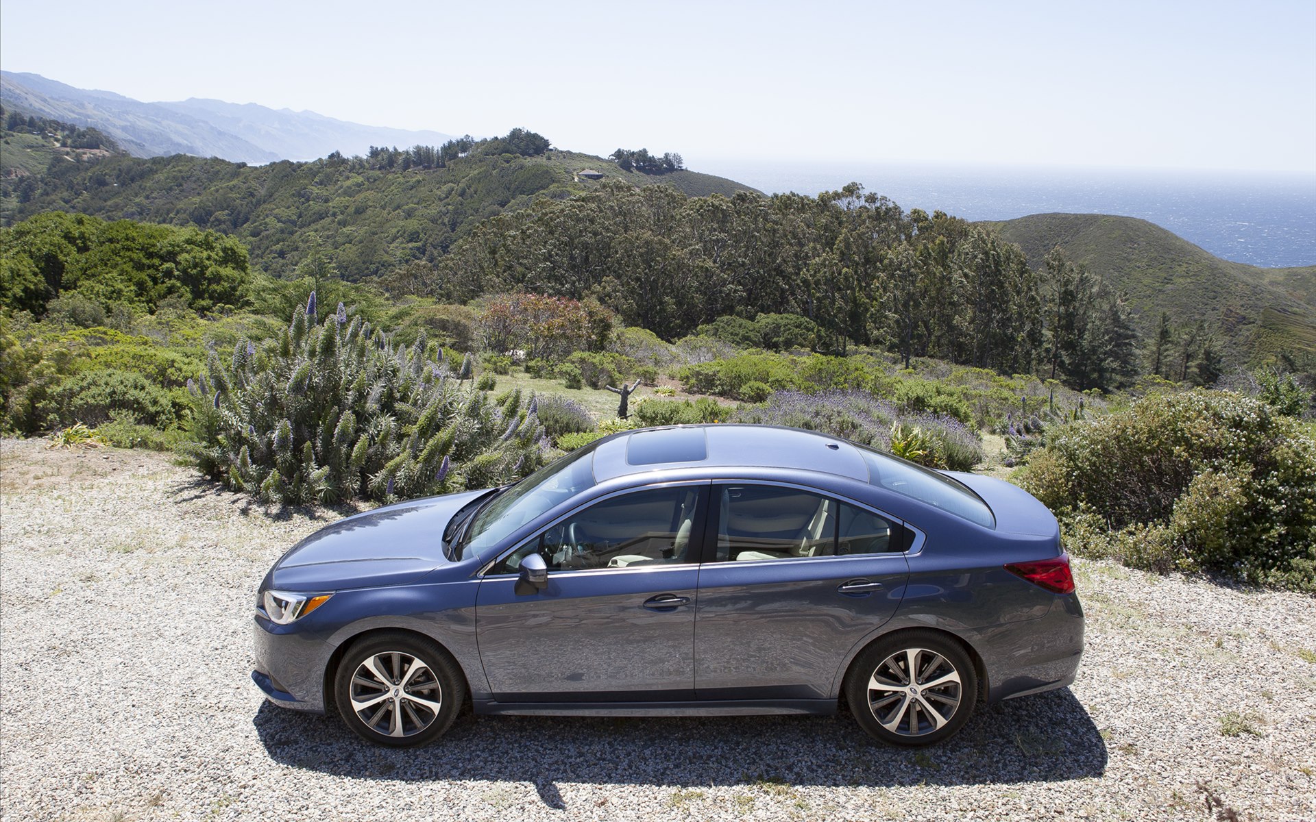 Subaru Legacy 2015