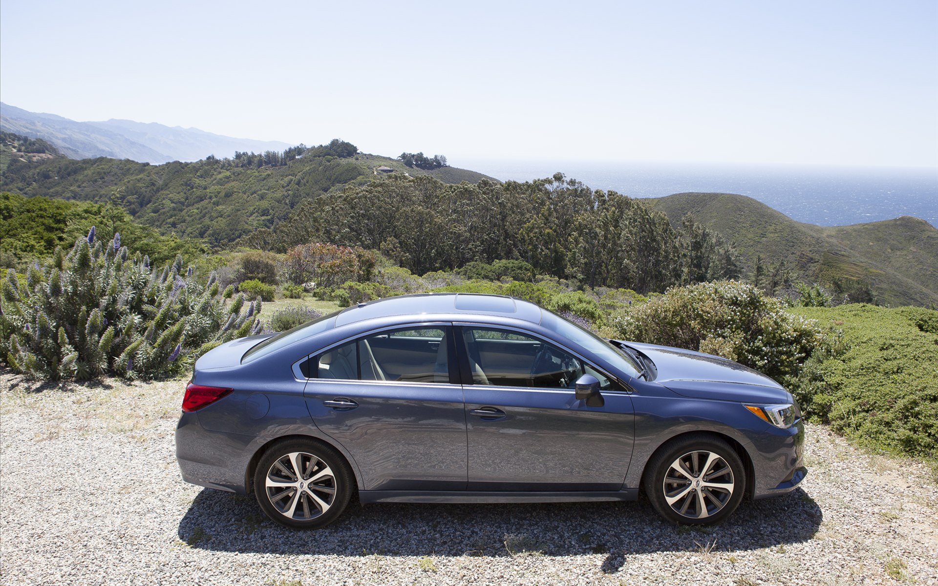 Subaru Legacy 2015