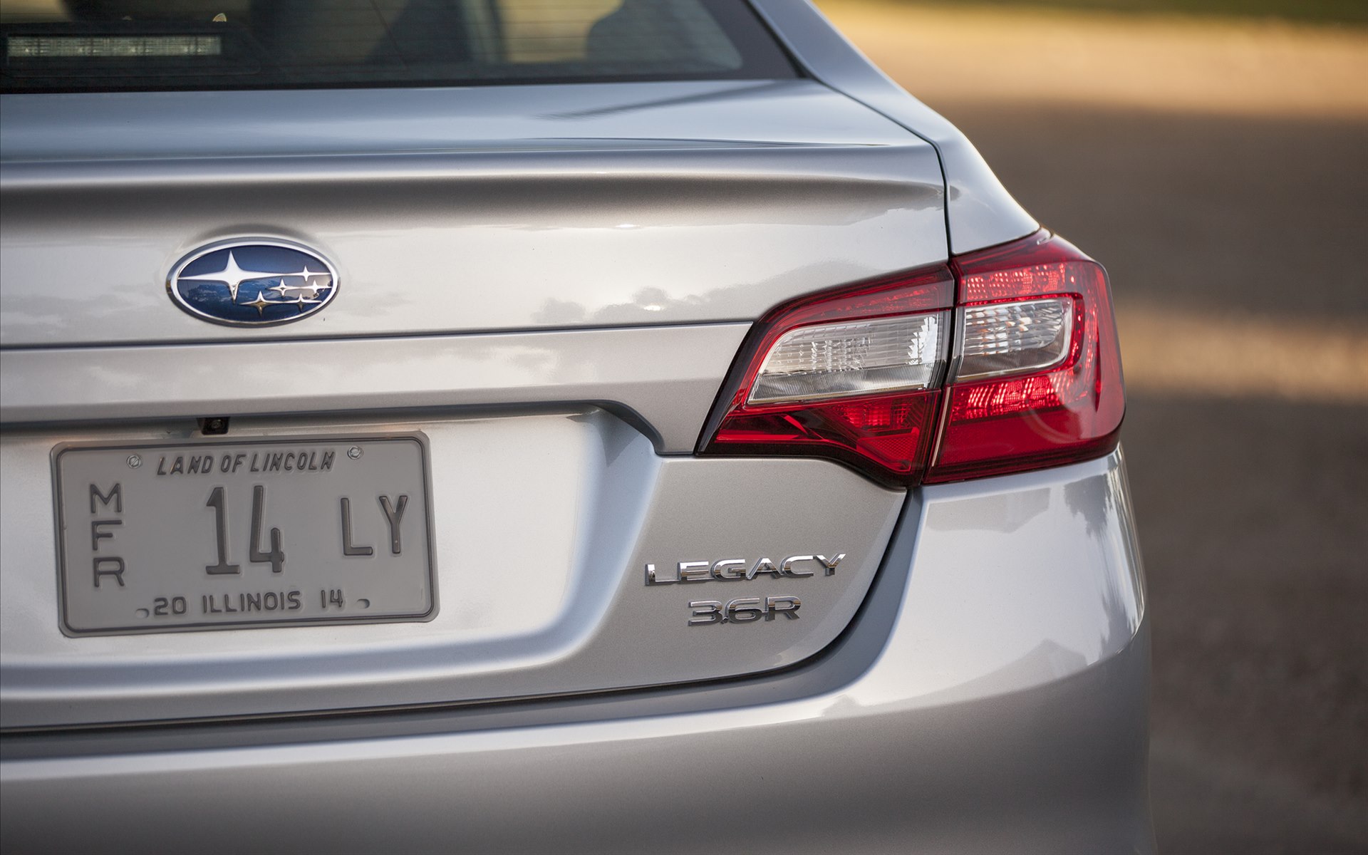 Subaru Legacy 2015