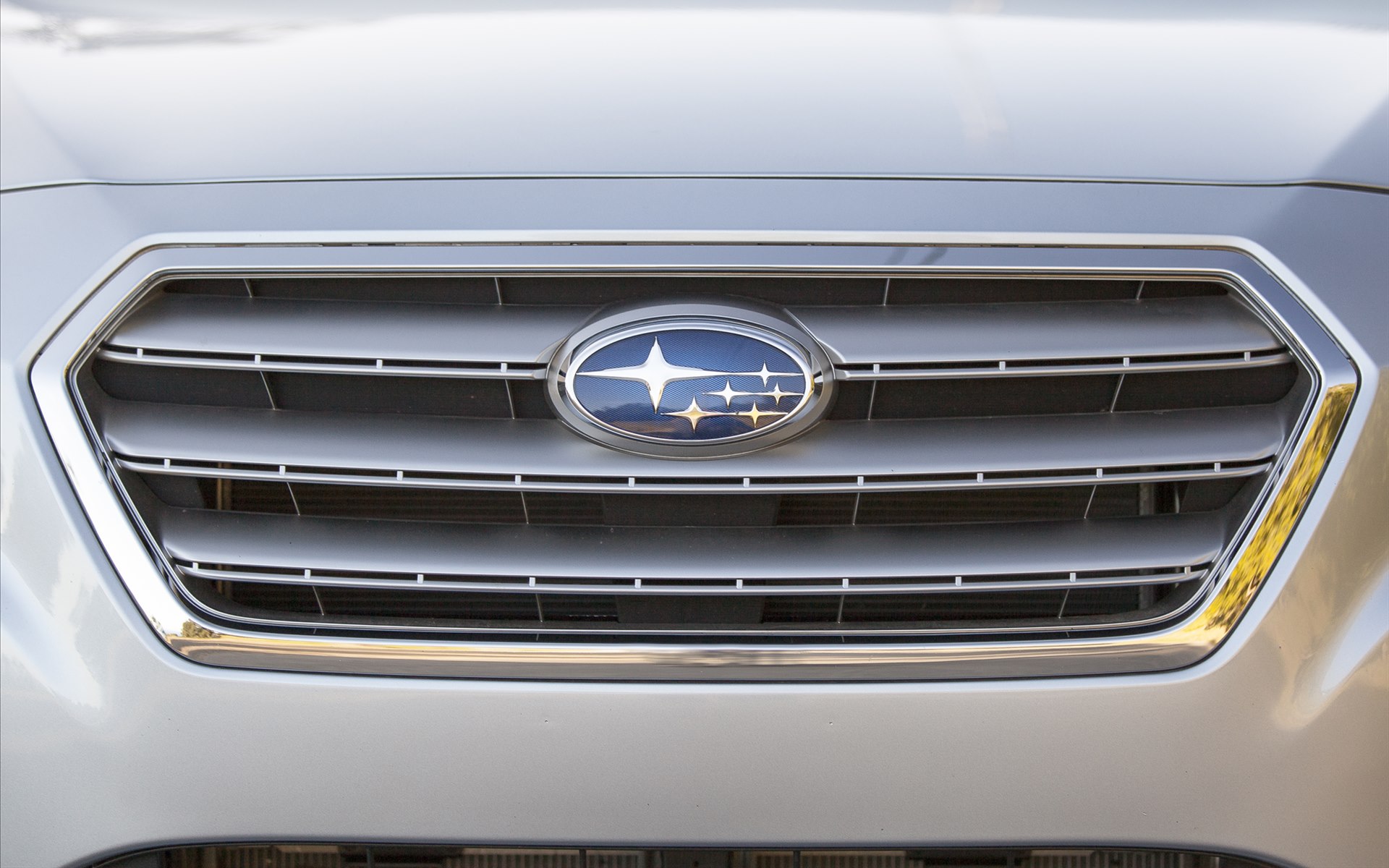 Subaru Legacy 2015