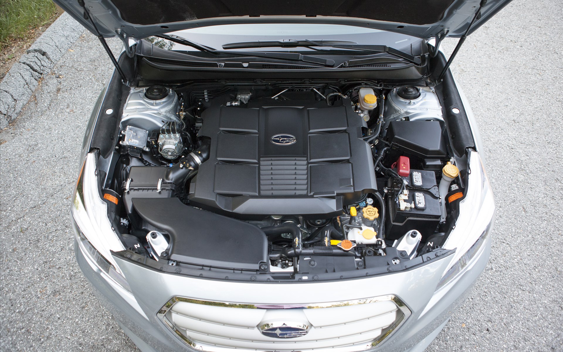 Subaru Legacy 2015