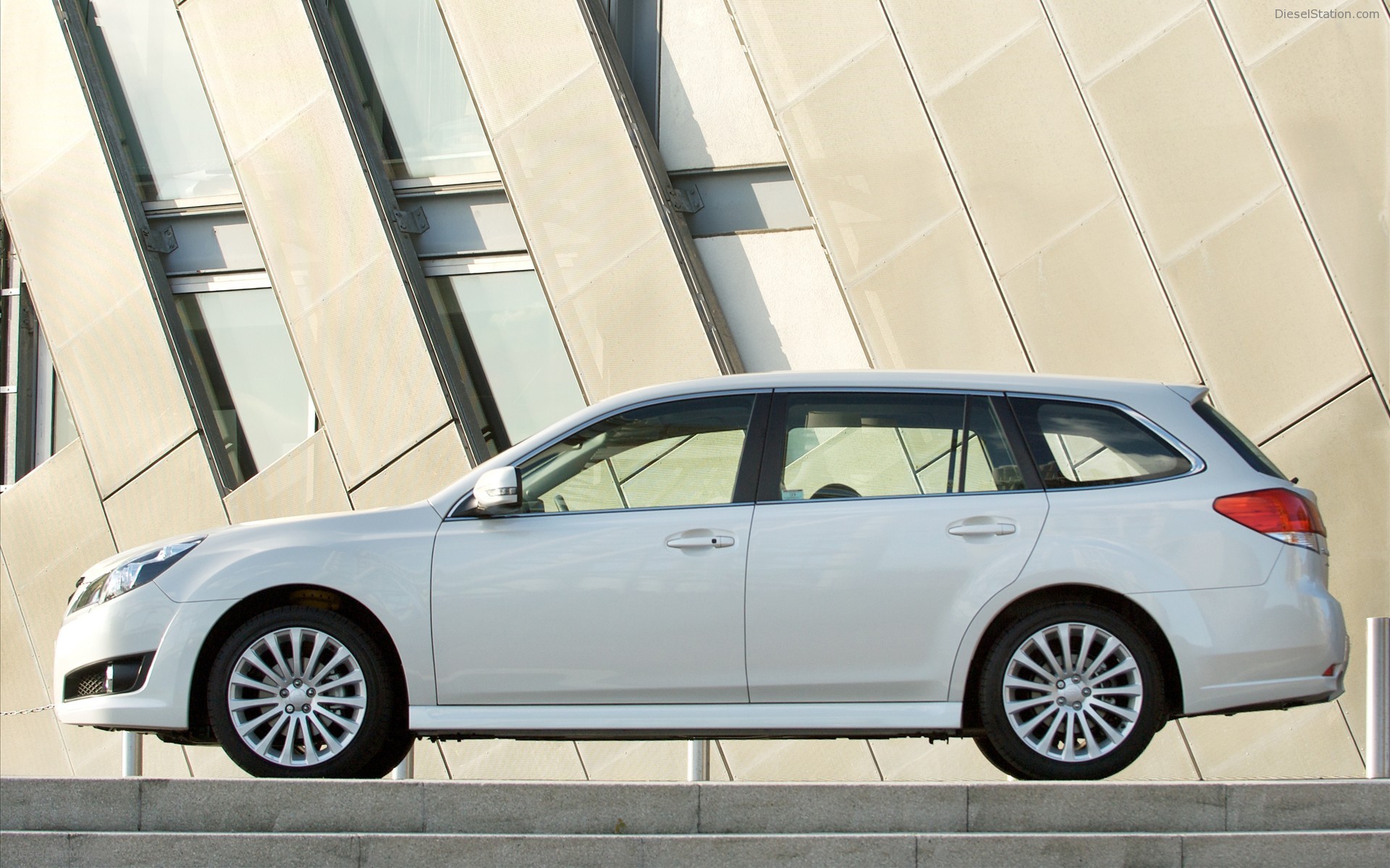 2010 Subaru Legacy Tourer