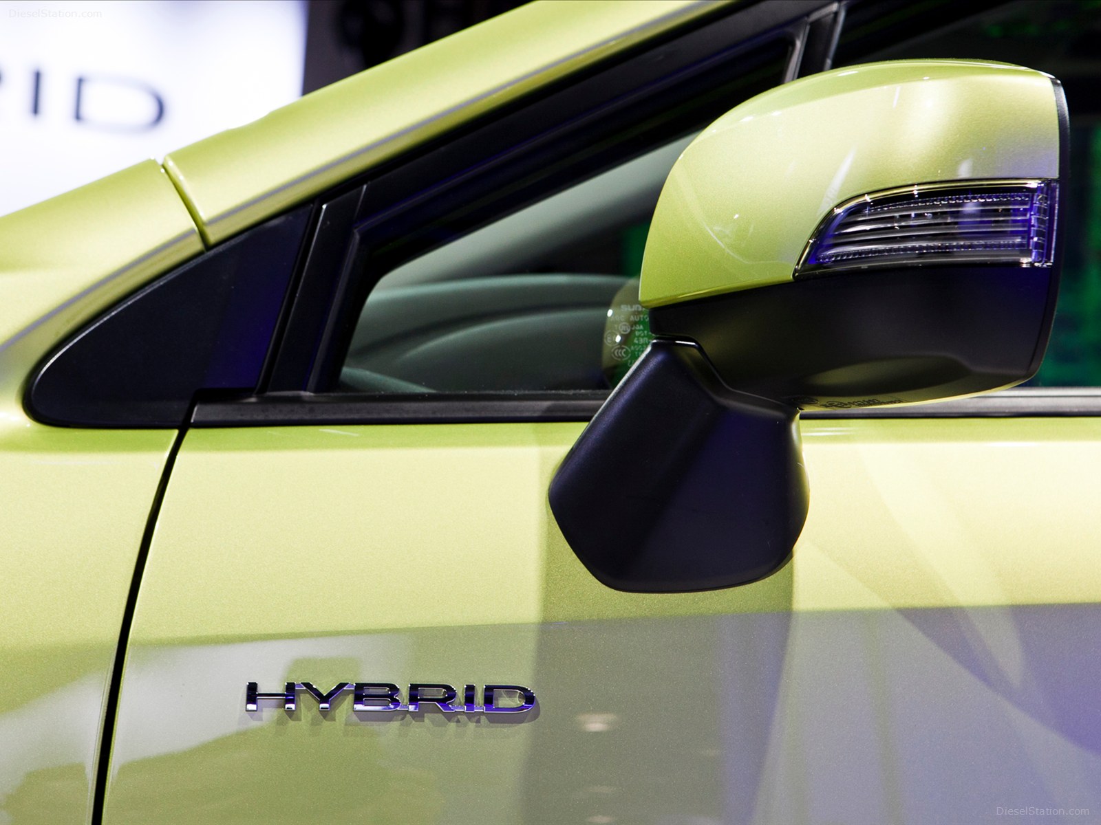 Subaru XV Crosstrek Hybrid 2014