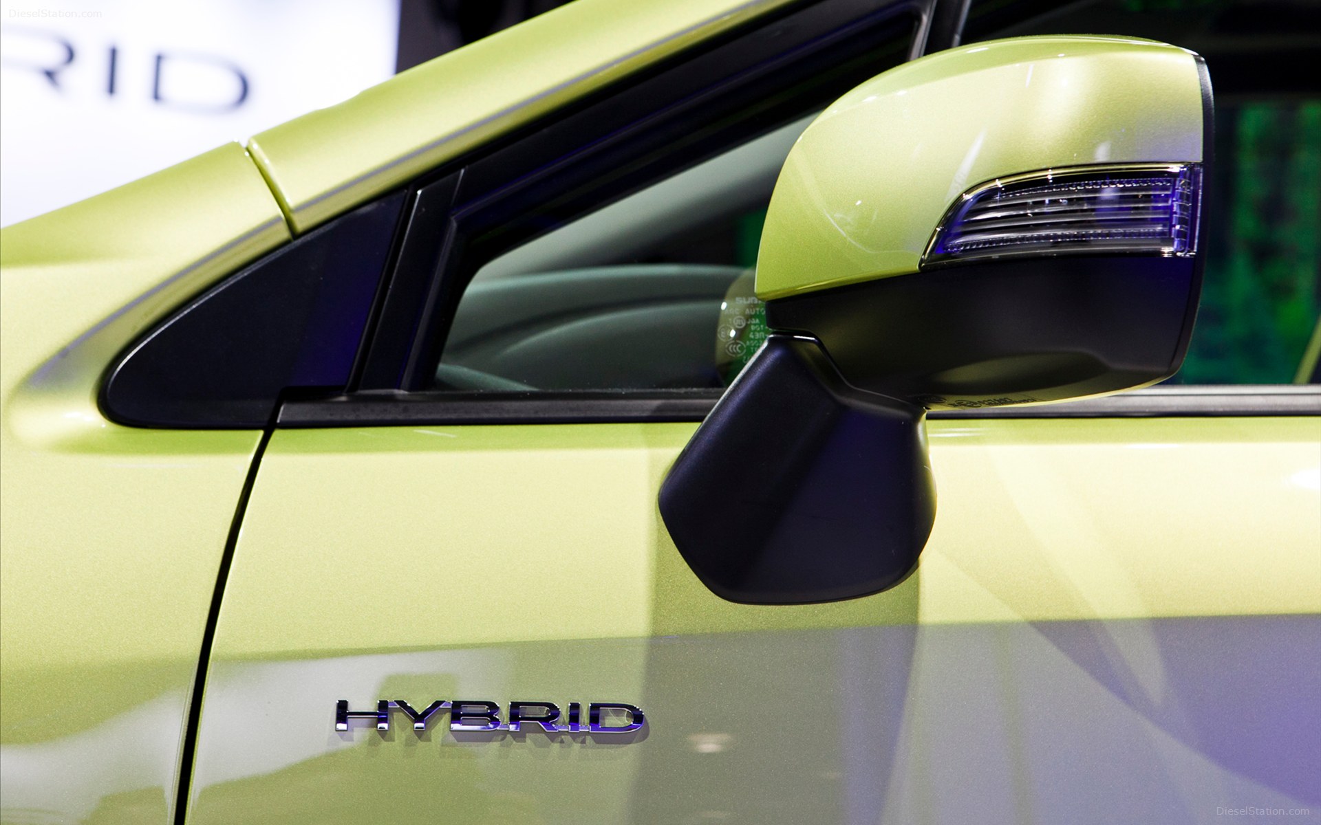 Subaru XV Crosstrek Hybrid 2014