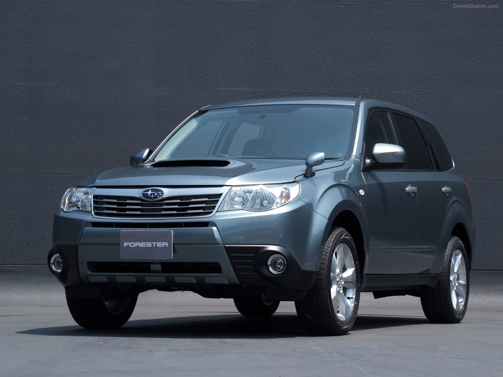 Subaru Forester 2009 Wallpapers