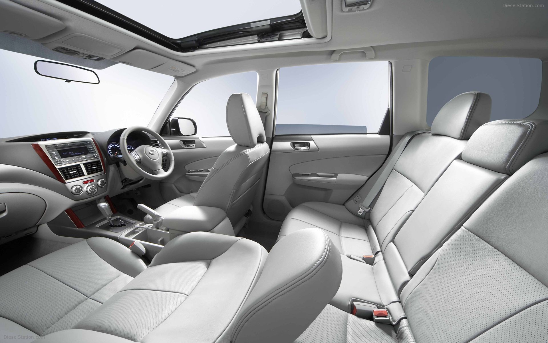 Subaru Forester 2009 Wallpapers