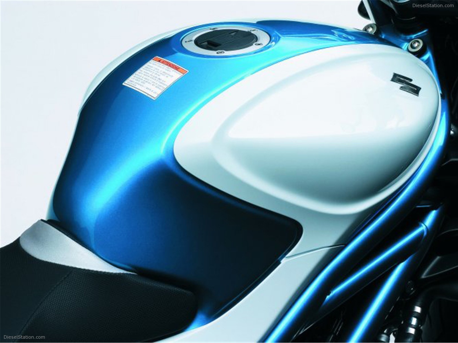 2009 Suzuki Gladius
