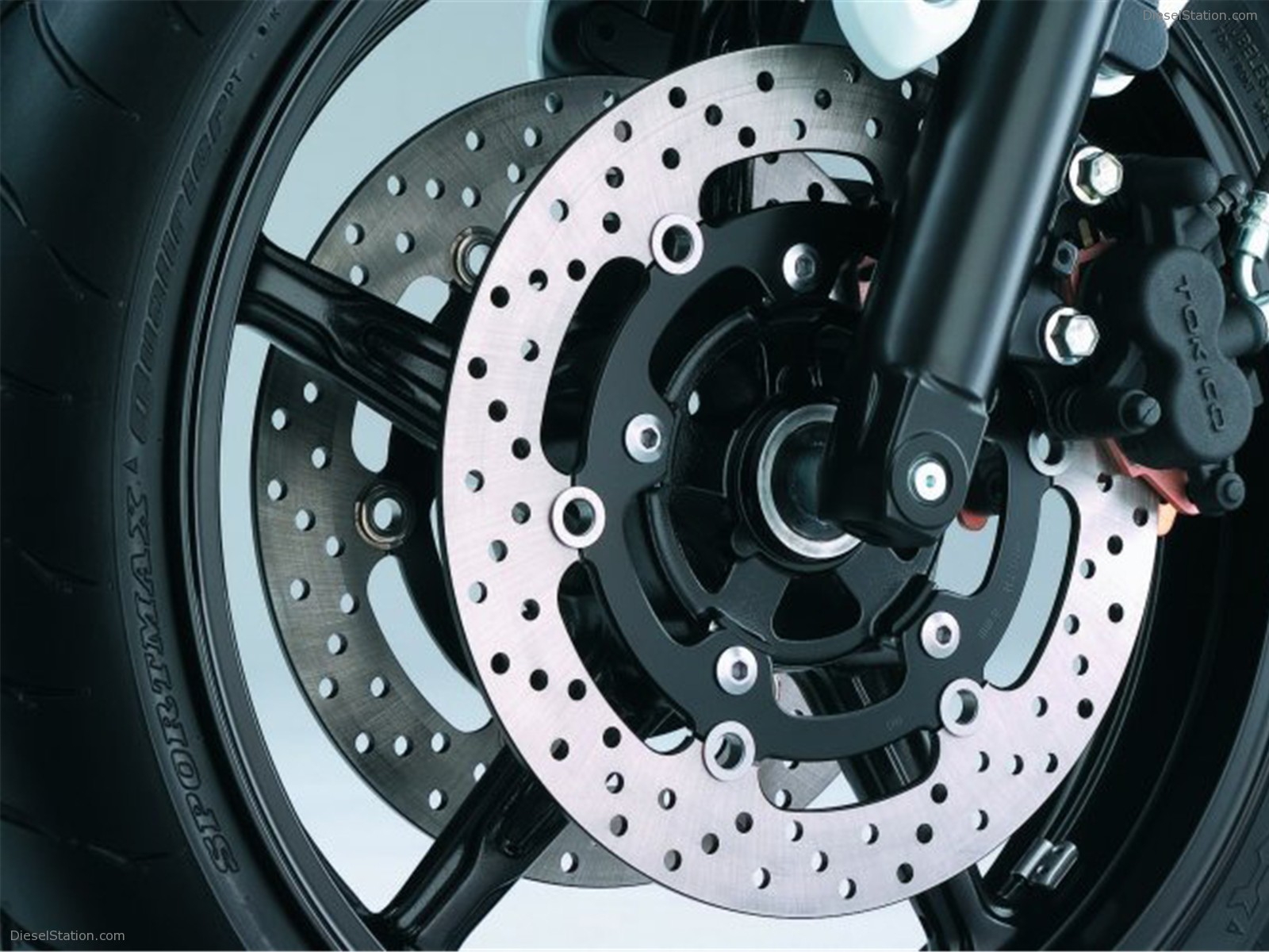 2009 Suzuki Gladius