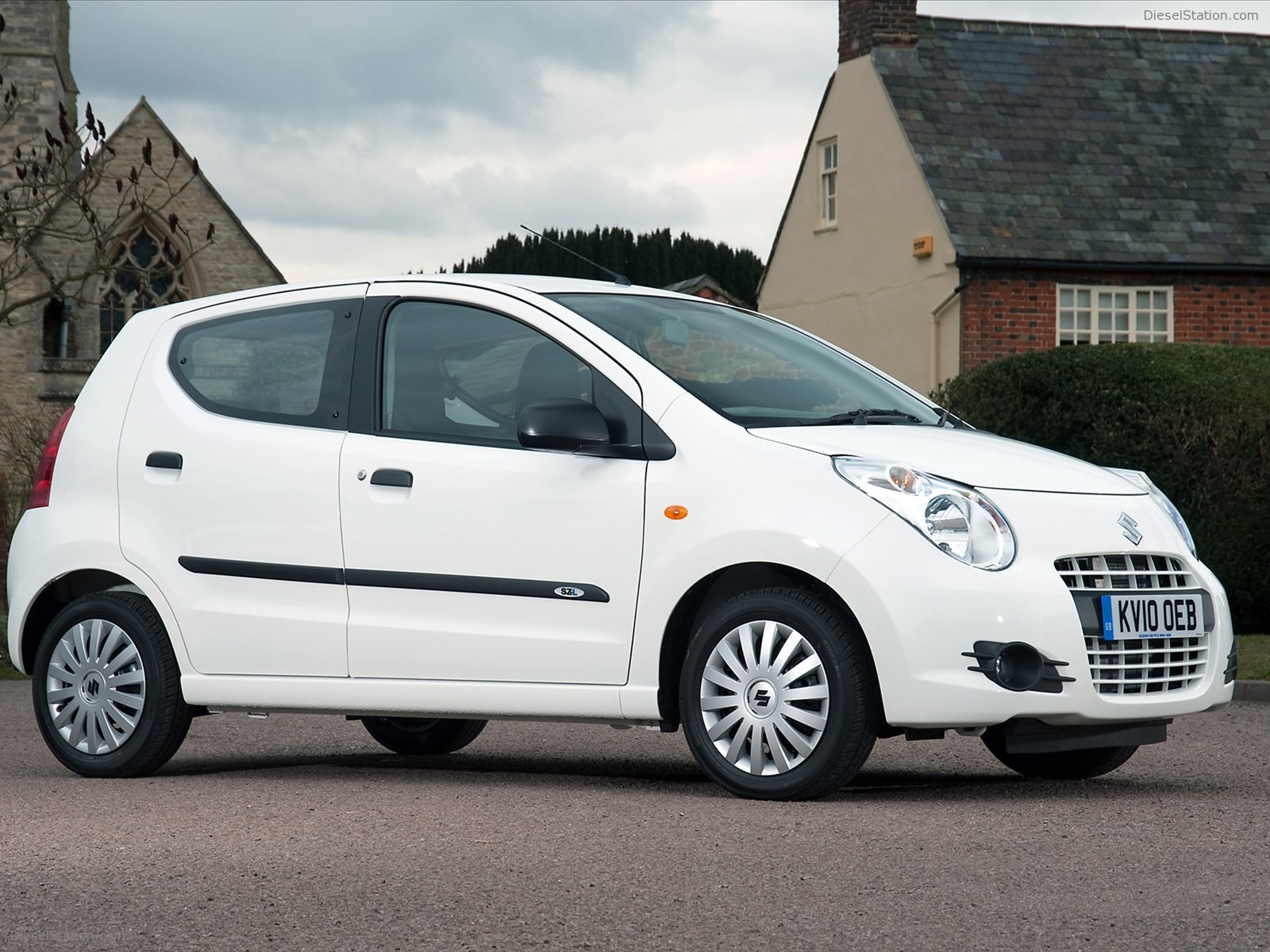 Suzuki Alto SZ-L 2011