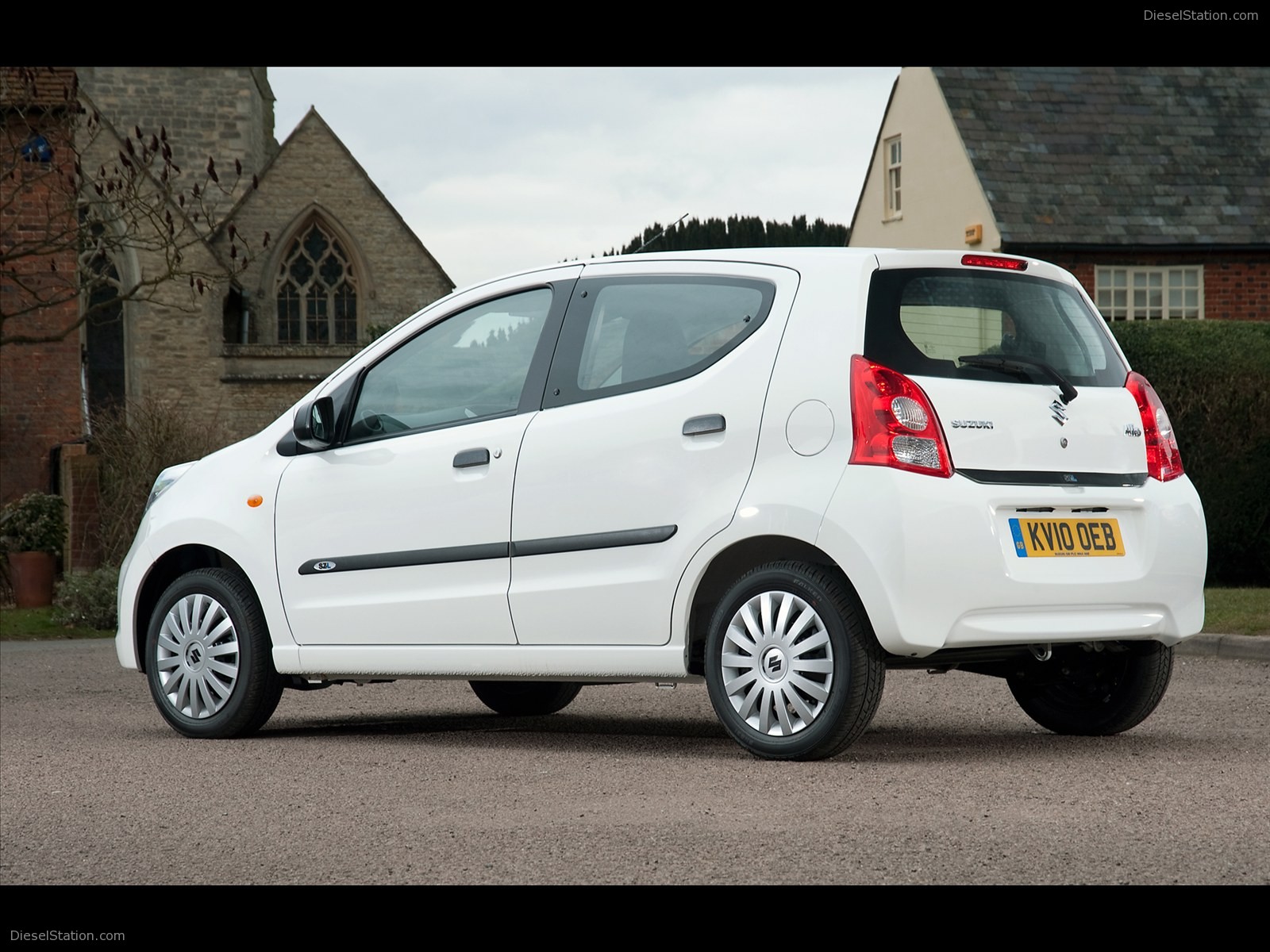 Suzuki Alto SZ-L 2011