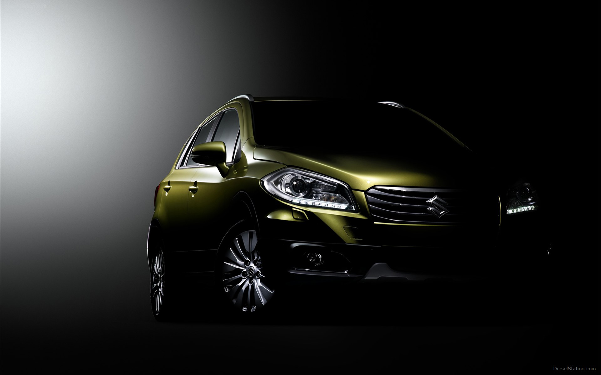 Suzuki C-Segment Crossover 2013
