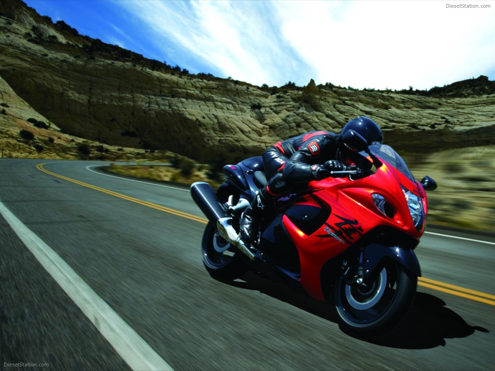 Suzuki GSX 1300R K9 Hayab USA