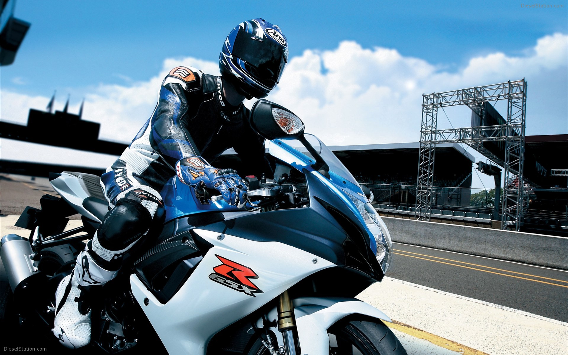 Suzuki GSX-R750 2011