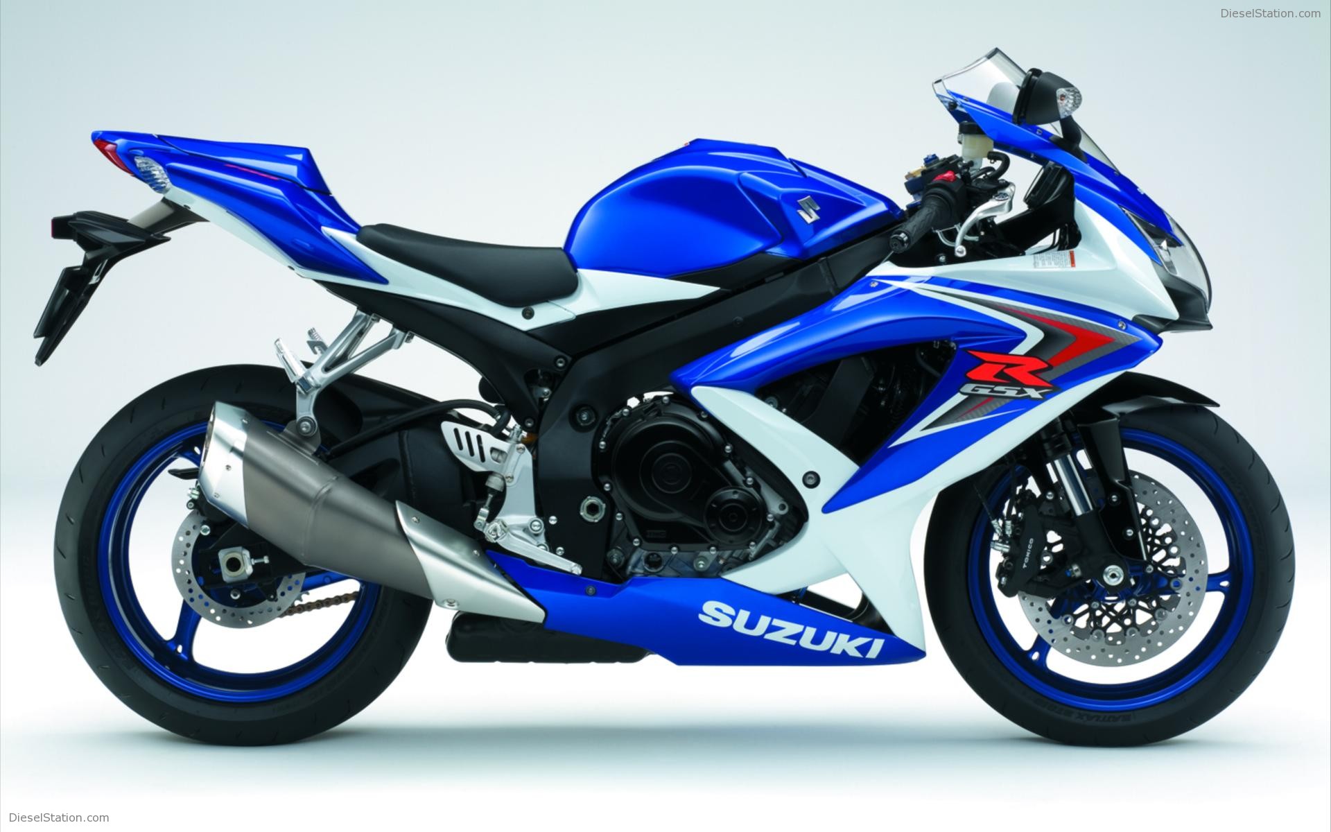 Suzuki GSX R750 K9