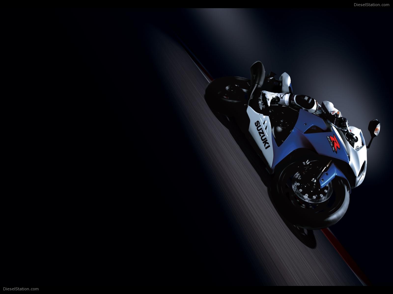 Suzuki GSX R1000 Bike Pics
