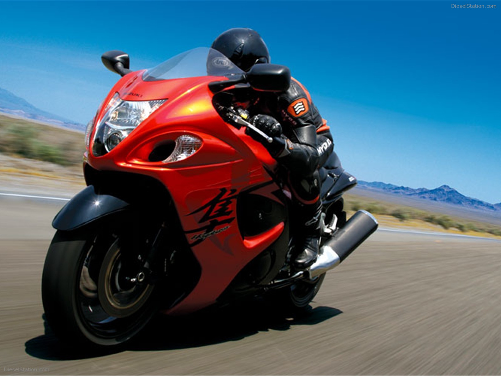 Suzuki Hayabusa GSX1300R