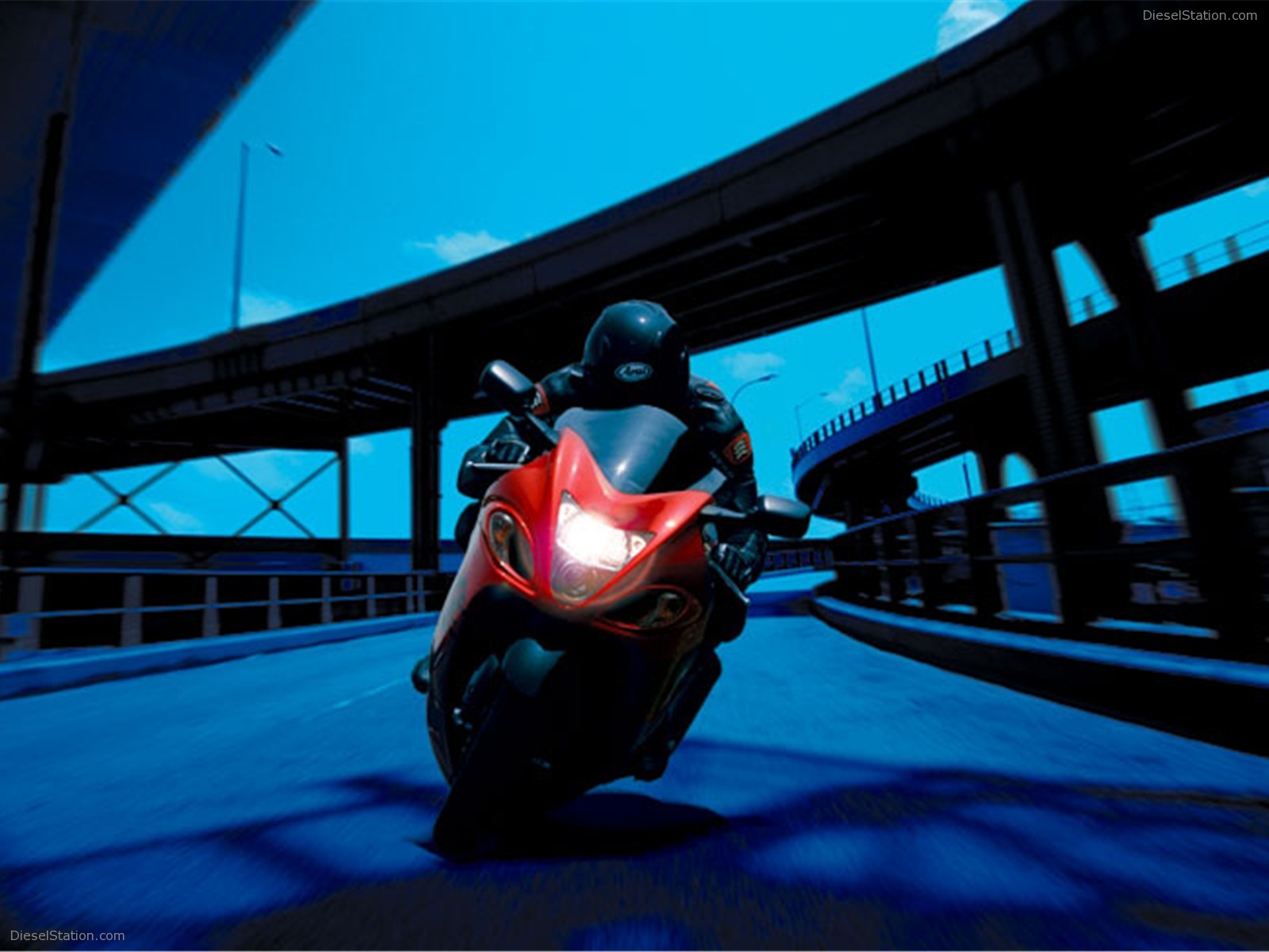 Suzuki Hayabusa GSX1300R