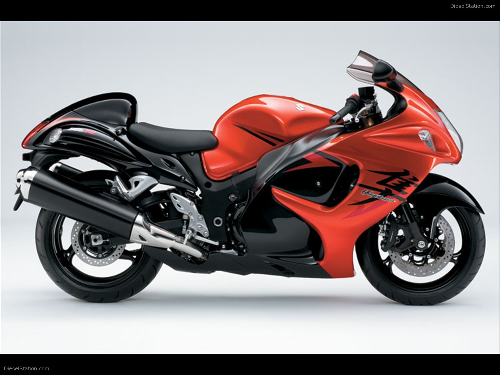 Suzuki Hayabusa Turns 10