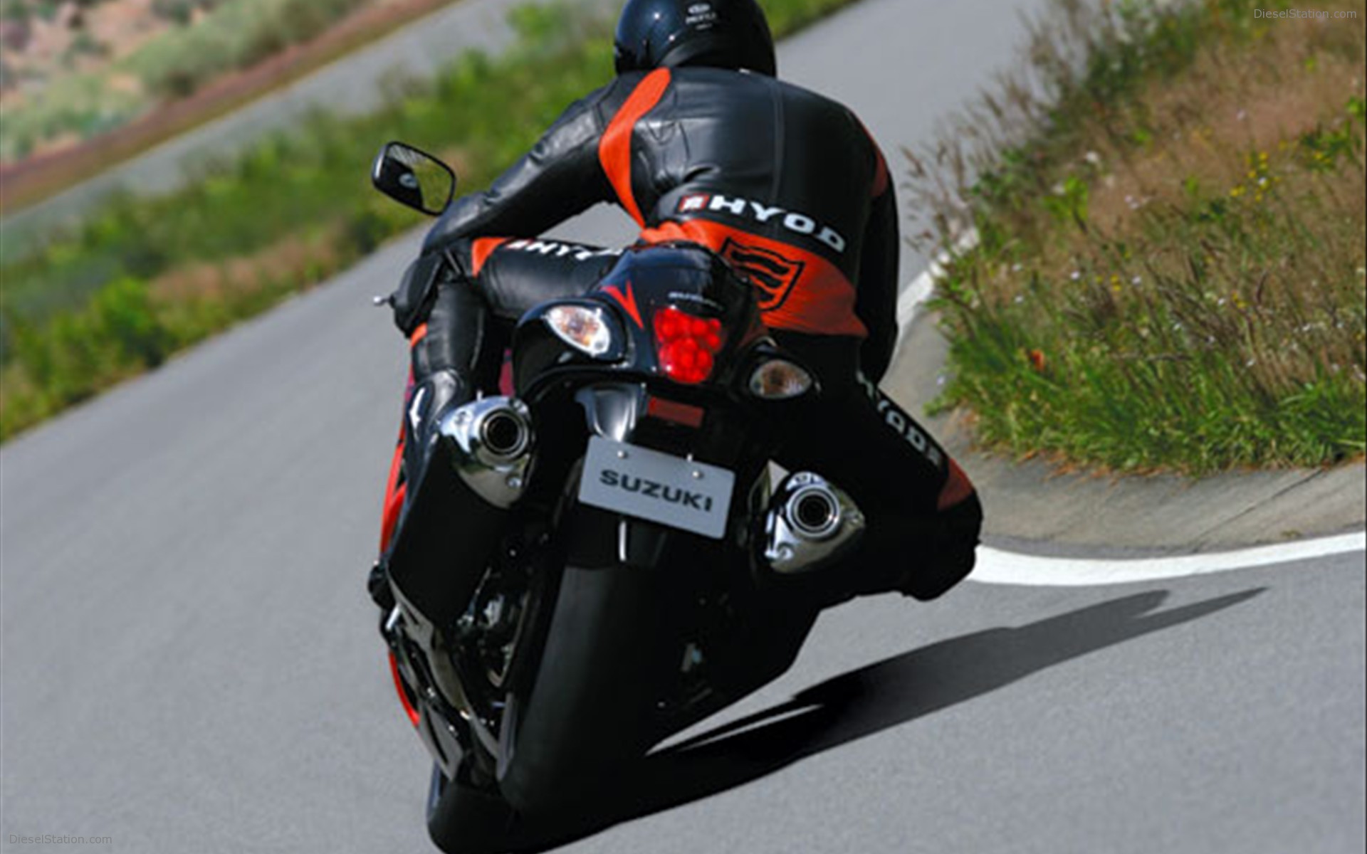 Suzuki Hayabusa Turns 10