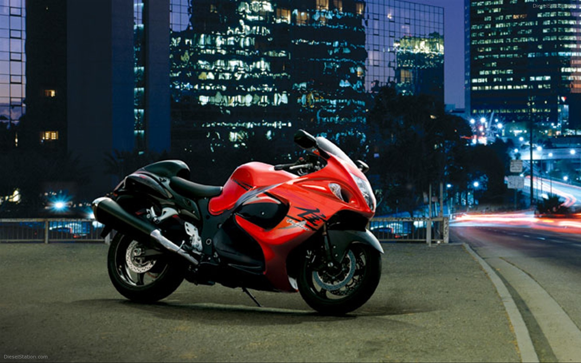 Suzuki Hayabusa Turns 10