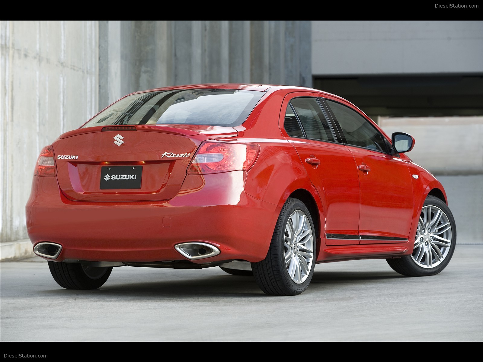 Suzuki Kizashi 2011