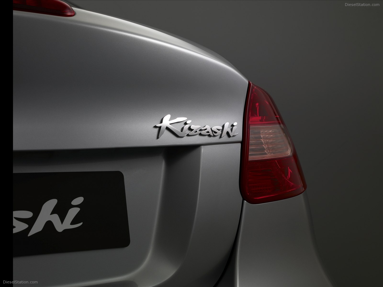 Suzuki Kizashi 2012