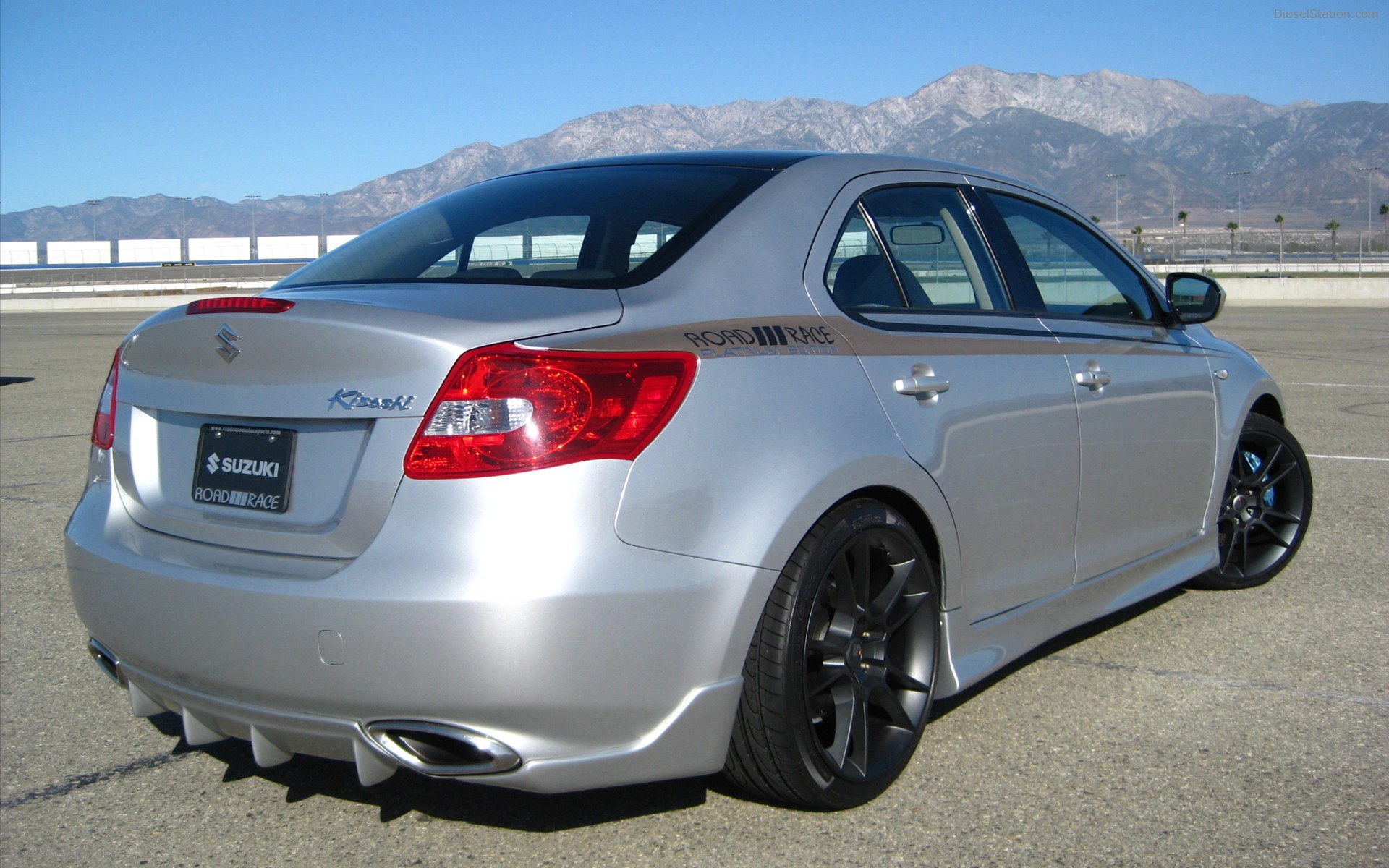 2010 Road Race Motorsport Platinum Edition Suzuki Kizashi 2010 Road Race Motorsport Platinum Edition Suzuki Kizashi