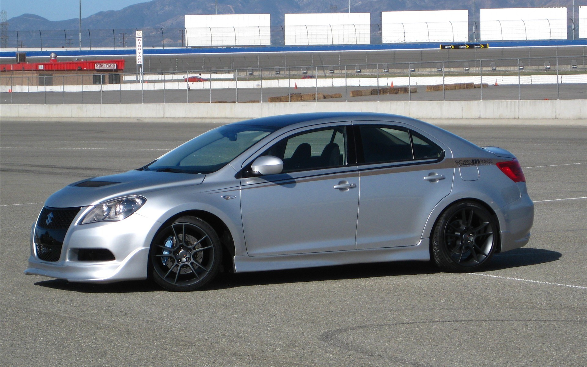 2010 Road Race Motorsport Platinum Edition Suzuki Kizashi