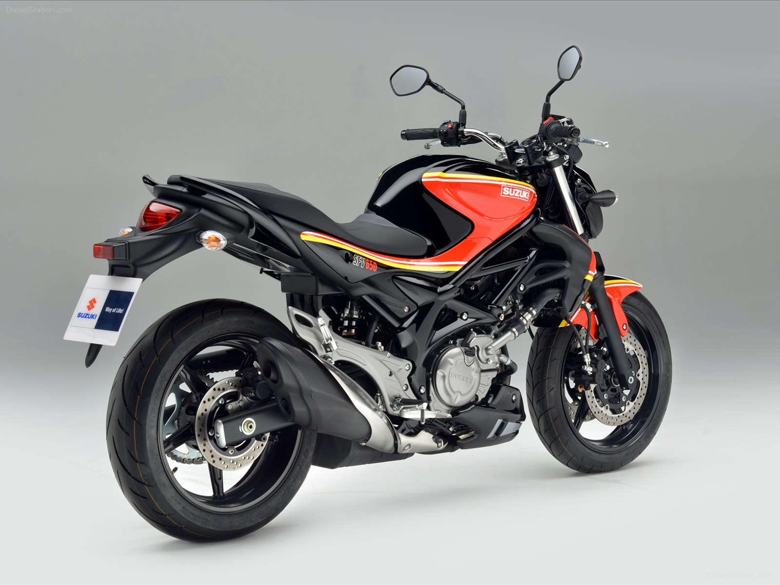 Suzuki SFV650 Gladius 2013