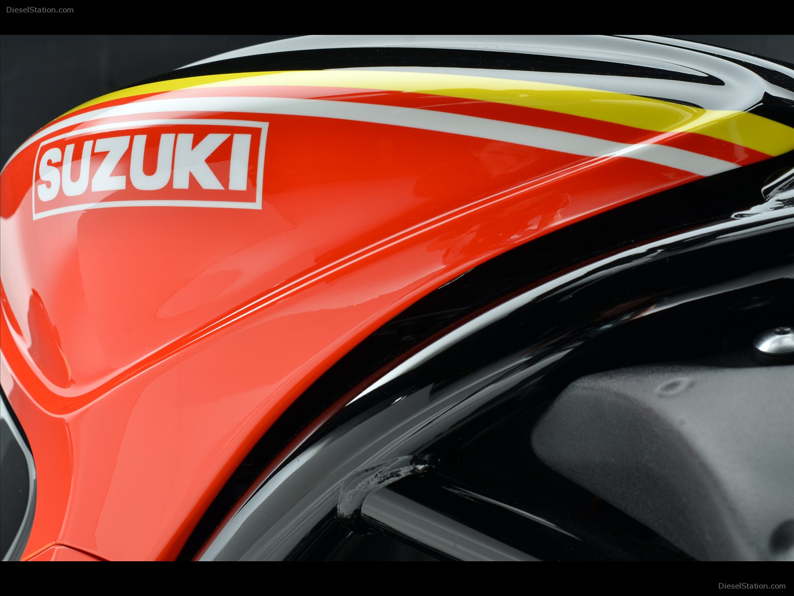 Suzuki SFV650 Gladius 2013