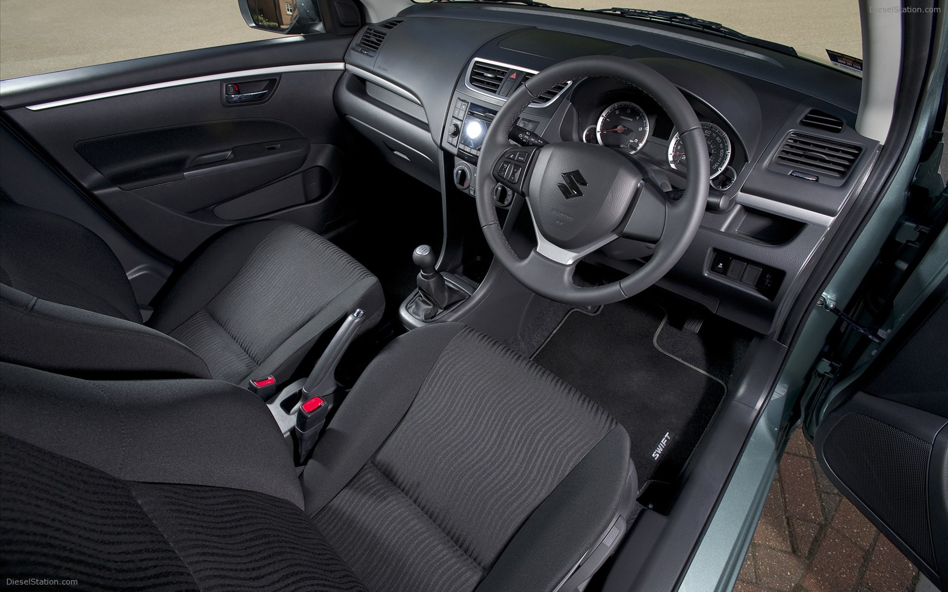 Suzuki Swift DDiS 2011