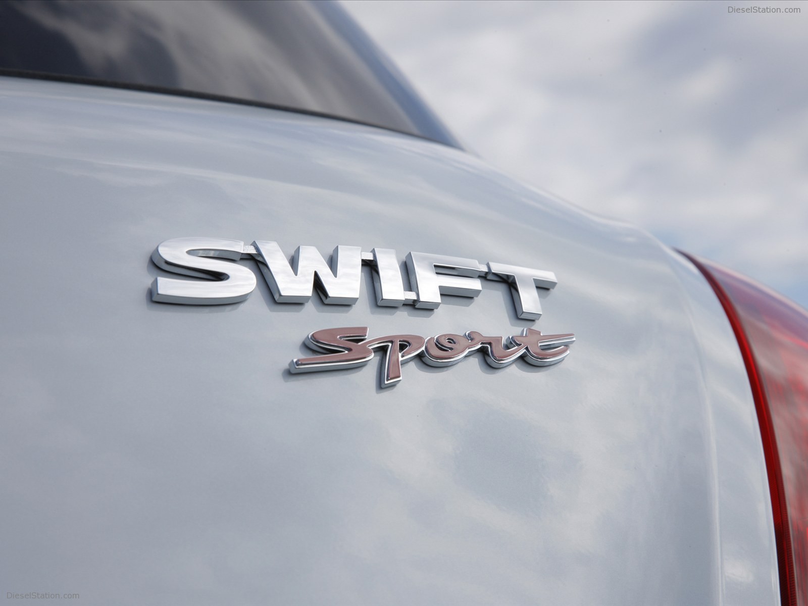 Suzuki Swift Sport 2012