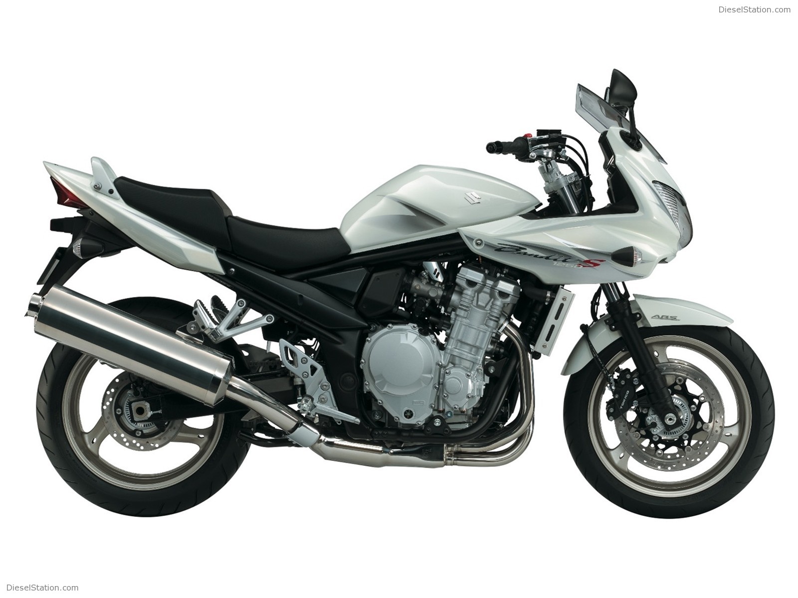 SUZUKI WHITE-HOT LIMITED RUN RANGE